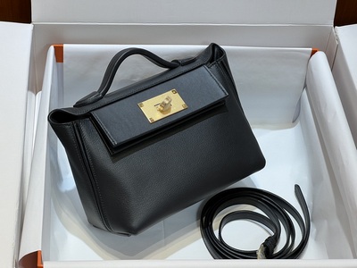 Hermes Handbags 769